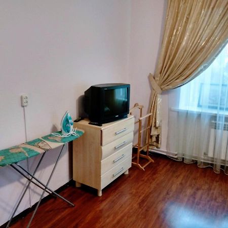 Двокімнатна Квартира В Ценрі Міста На Ерусалимці Поруч З Фонтаном Рошен ヴィーンヌィツャ エクステリア 写真
